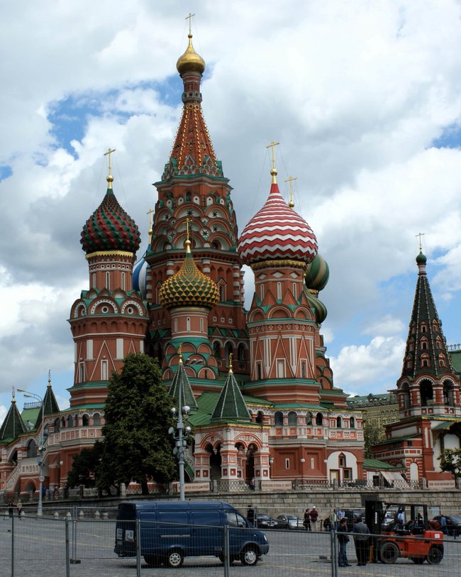 Kathedrale mit bunten Kuppeln auf dem Roten Platz in Moskau.